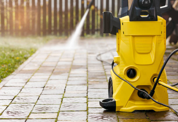 Best Oil Spill Cleanup  in East Moriches, NY
